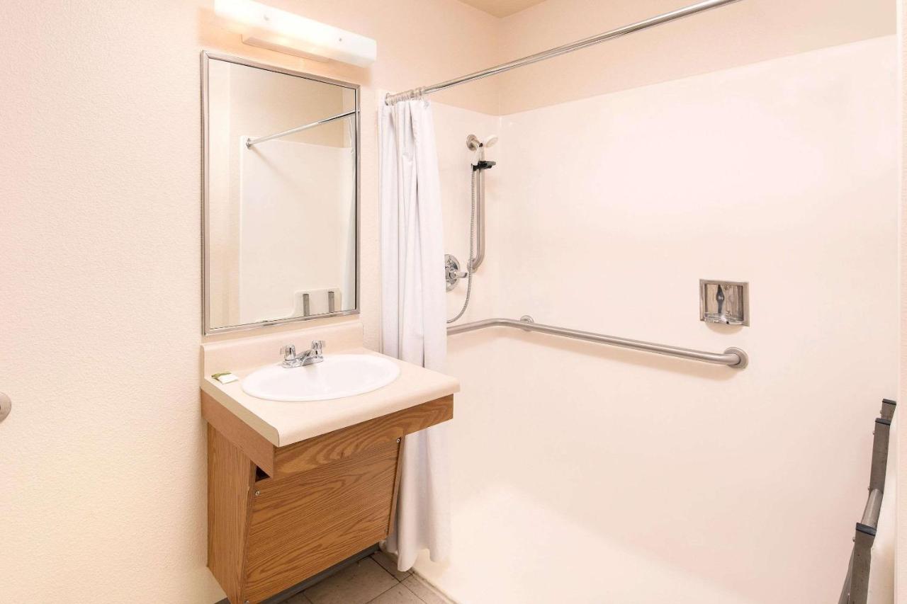 Woodspring Suites Charlotte Gastonia Bagian luar foto