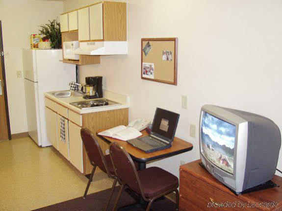 Woodspring Suites Charlotte Gastonia Ruang foto